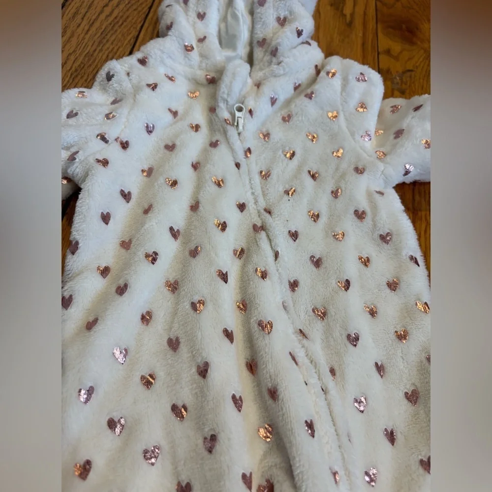 Valentines Heart Cozy Plush White Pink Heart Infant Baby Onesie Sleeper 0-3mo